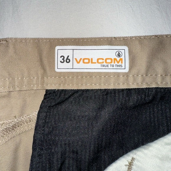 Volcom - Picture 2 of 2